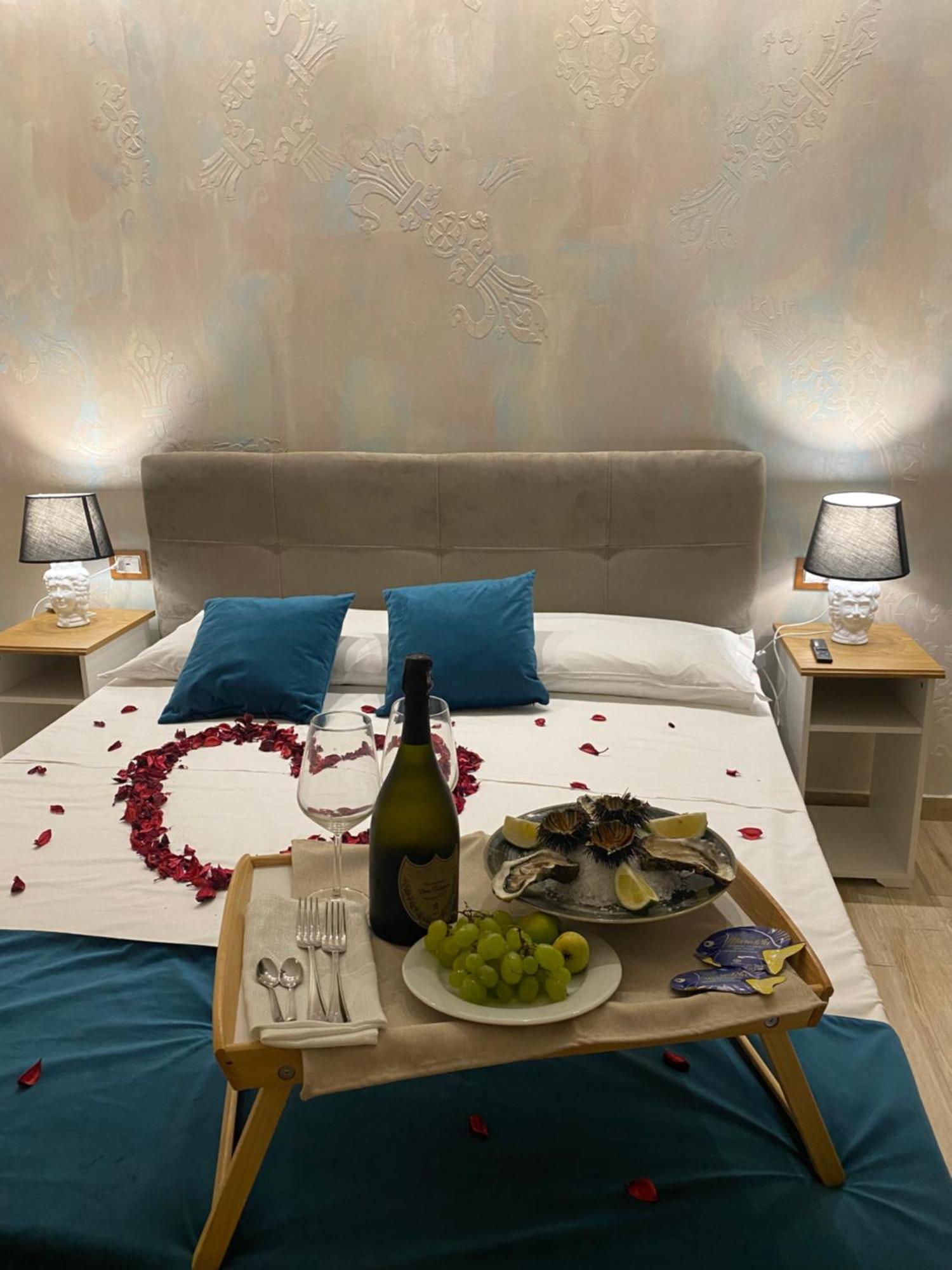Sensoria Naxos Suites Giardini Naxos Eksteriør billede